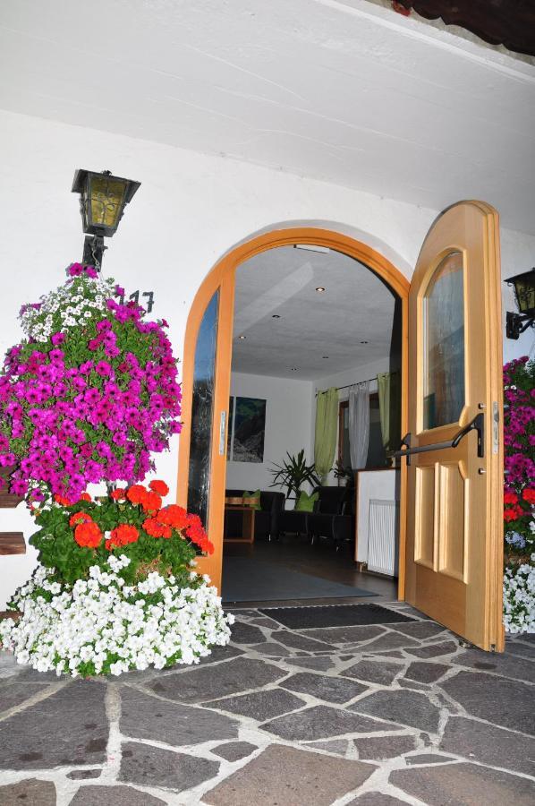 Pension Aschlandhof Obsteig Exterior foto